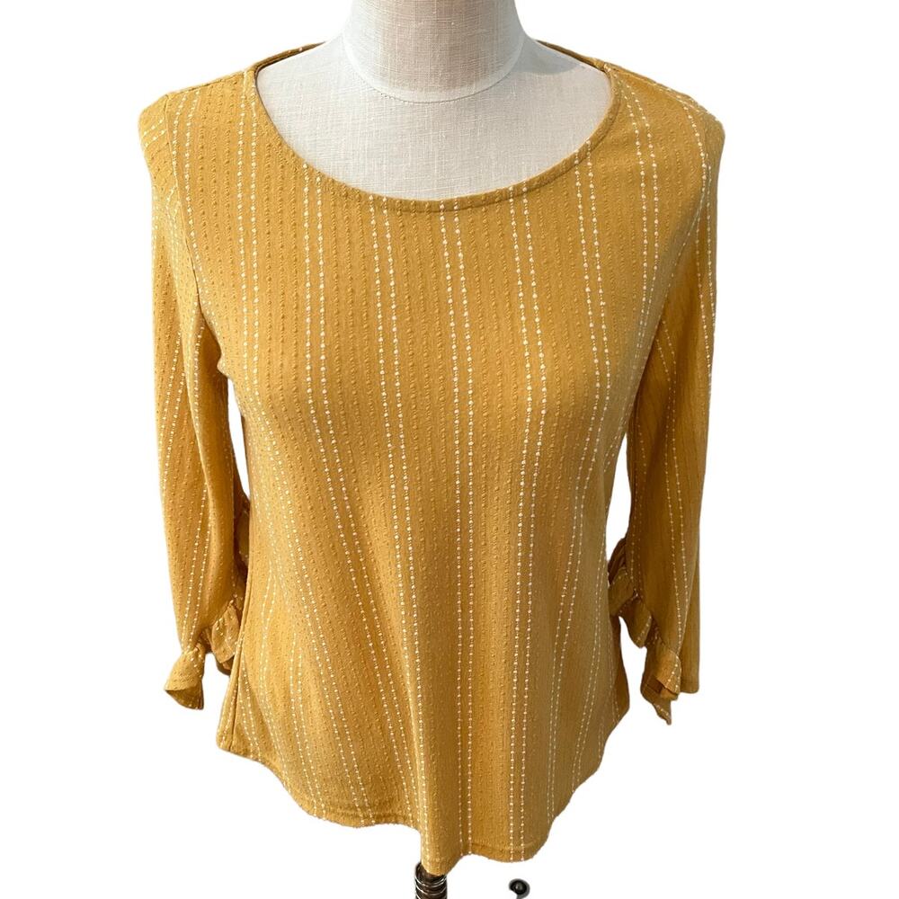 W5 Exaggerated ruffle sleeve top Mustard M